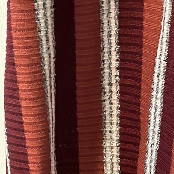 Umgee comfortable asymmetrical textured stripe dress in brown and white size 1X - Picture 3 of 9